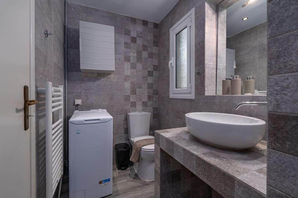 Peaceful 2 Bedroom In Glyfada Center Αθήνα Εξωτερικό φωτογραφία